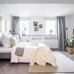 Apartment Homefy - Sky *