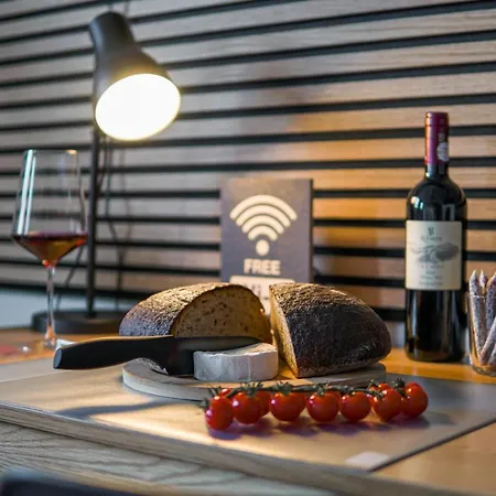 Homefy - Sky Apartman